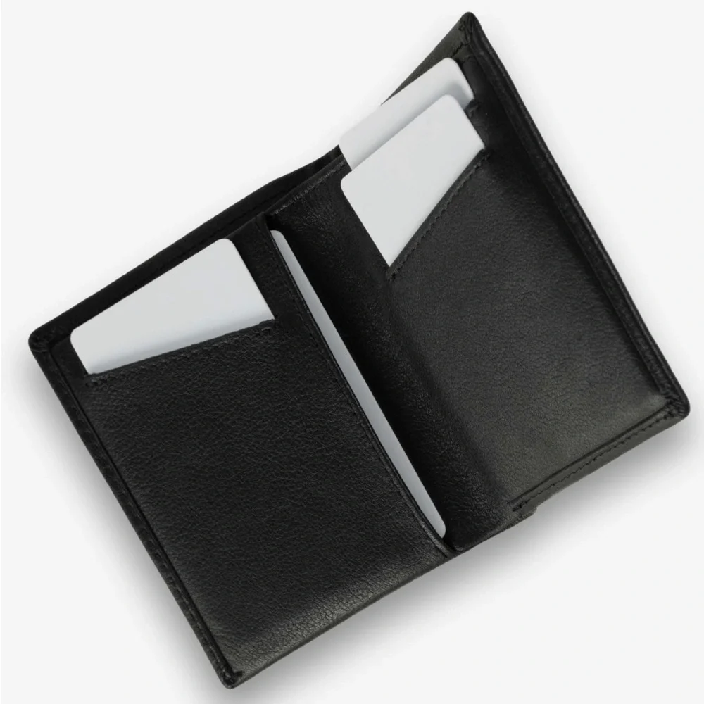 NWOT Vincero billfold wallet